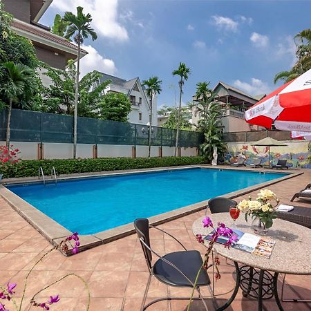 ออเรียนทอลพาเลสอพาร์ตเมนท์ Hotel ฮานอย ภายนอก รูปภาพ