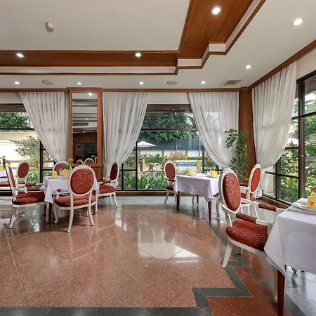 ออเรียนทอลพาเลสอพาร์ตเมนท์ Hotel ฮานอย ภายนอก รูปภาพ