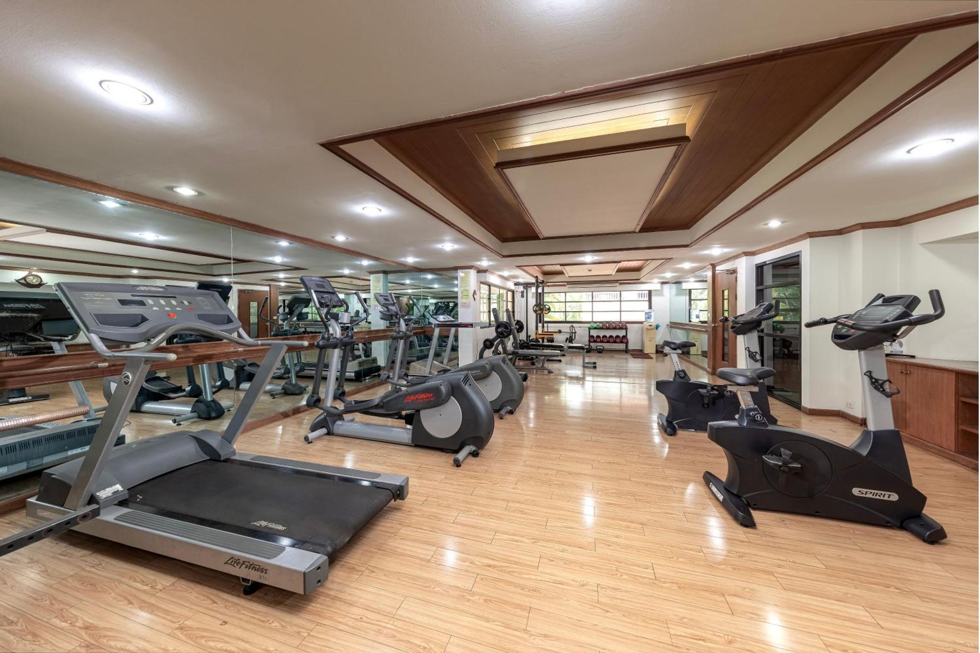 ออเรียนทอลพาเลสอพาร์ตเมนท์ Hotel ฮานอย ภายนอก รูปภาพ
